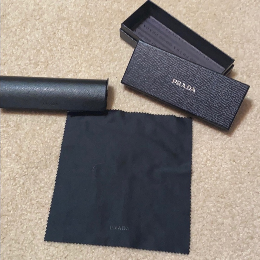 a PRADA glasses case - Picture 2 of 8